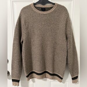 Rugged Merino Wool Donegal
Herringbone Medium Sweater For Men